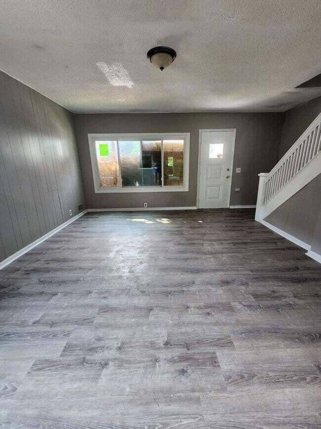 Foto del edificio - Two Bedroom Single Family Home!