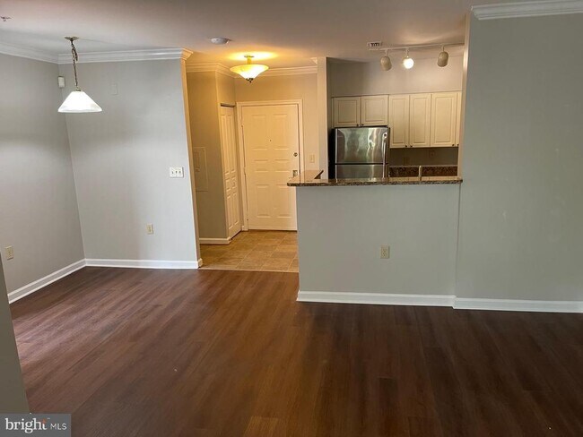 Foto del edificio - 2204 Westcourt Ln