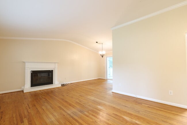 Building Photo - Welcome Home!