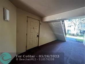 Building Photo - 206 Foxtail Dr