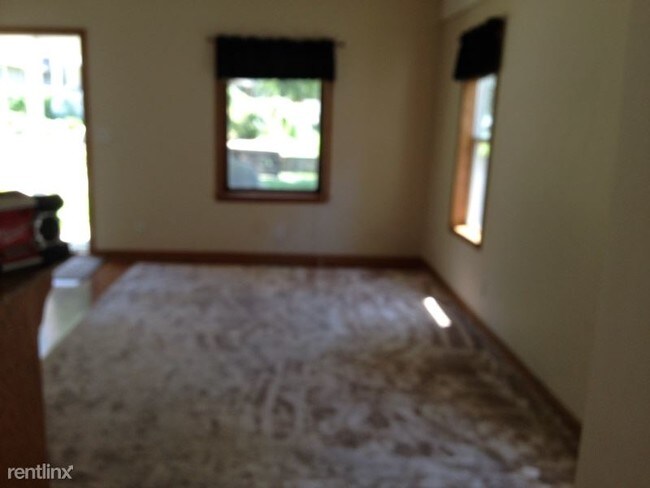 Building Photo - 2 br, 1 bath House - 4408 State line Road