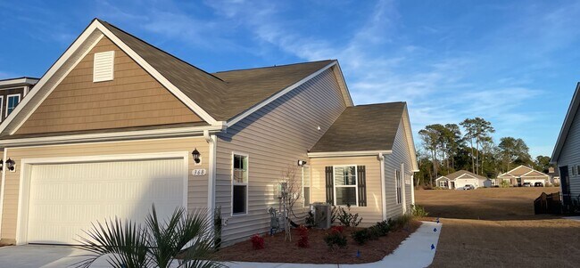 Foto del edificio - 3 bedroom/2 bath duplex in Heather Glenn