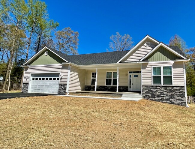 Building Photo - 26165 Sandy Ct