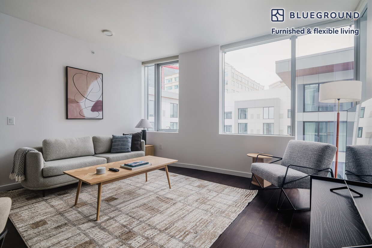 Foto principal - 288 106th Ave NE