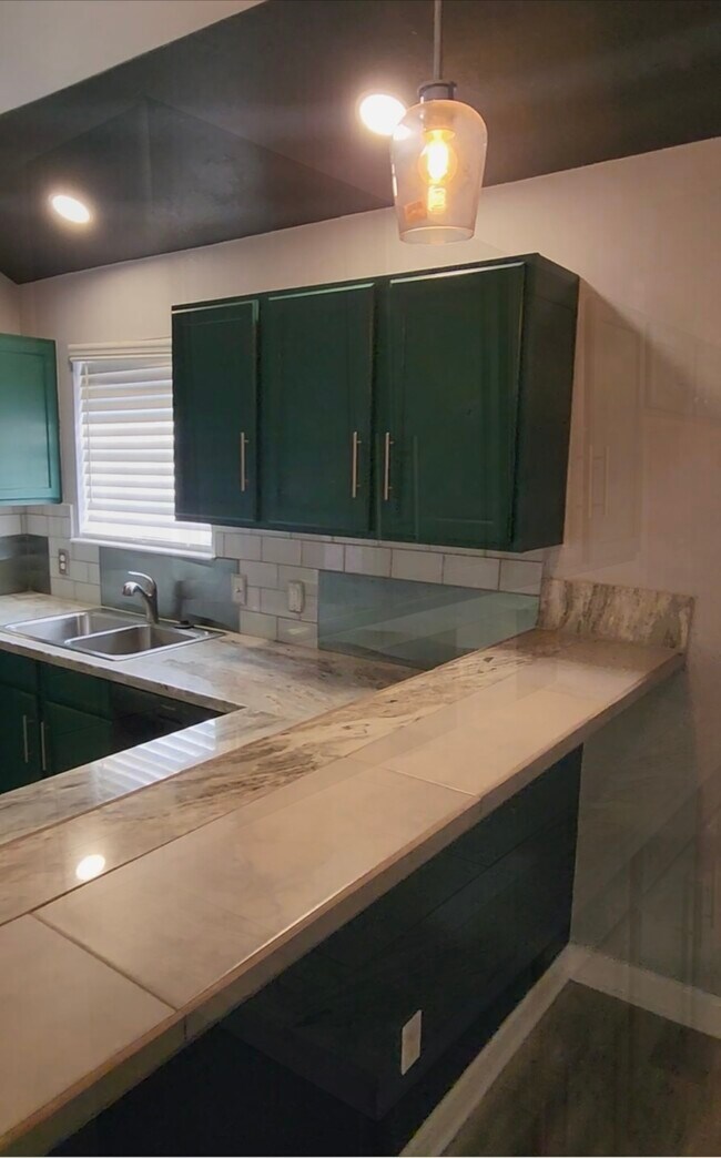 Foto del edificio - 1124 NE 5th Terrace