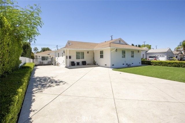 Primary Photo - 15254 Clymer St