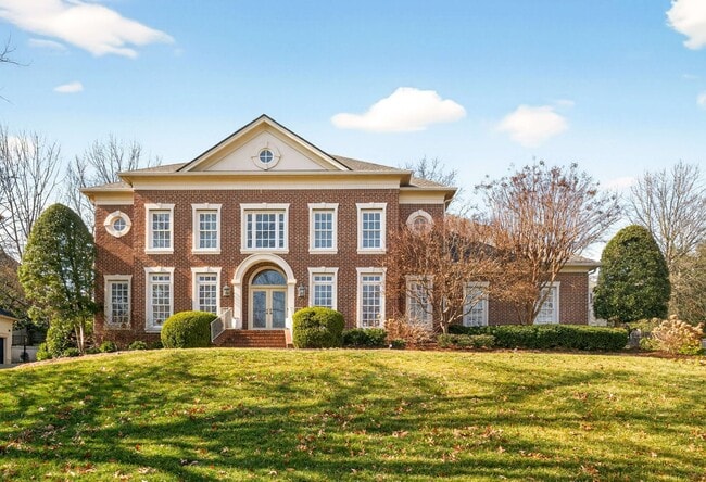 Photo - 6 Portrush Ct House