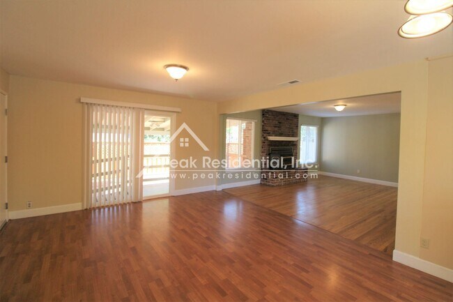 Building Photo - 3 br, 2 bath House - 5718 Southbrook Wy