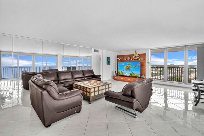 Foto del edificio - 4280 Galt Ocean Dr