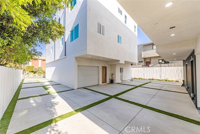 Foto principal - 5251 Agnes Avenue 3