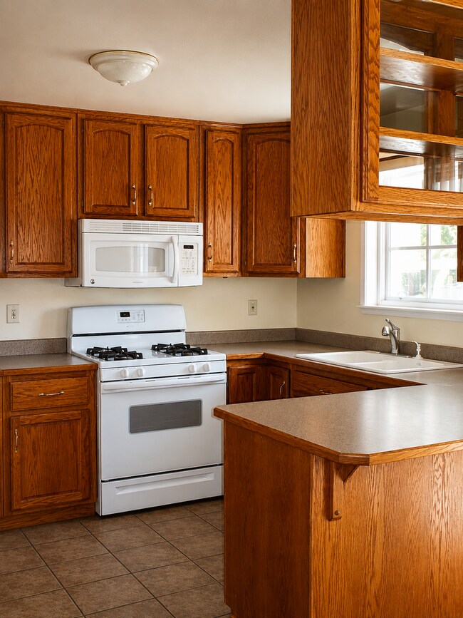 Building Photo - Spacious Single-Story Sheridan Home with Fireplace & Garage