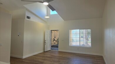 Building Photo - 804 Napa St