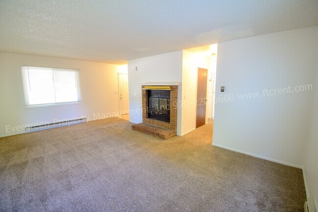 Building Photo - Spacious 3 Bedroom in Fort Collins!