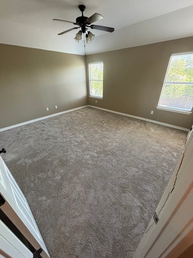Building Photo - 811 Marlow Cv