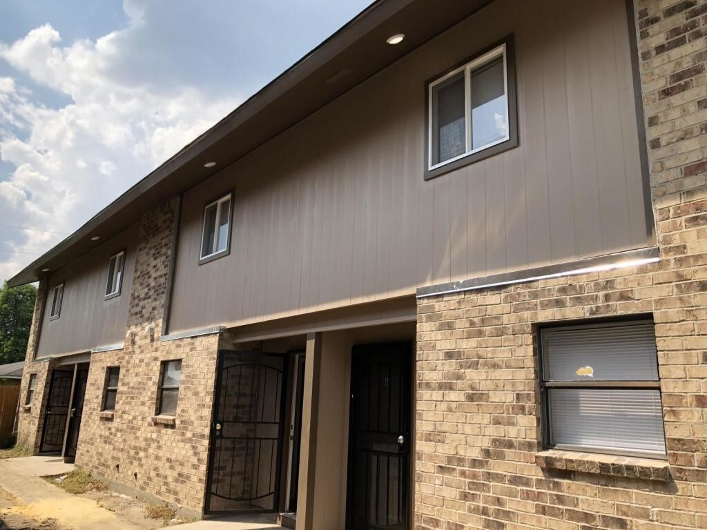 Foto principal - 1726 Mast Dr.