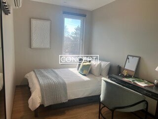 Building Photo - 525 Lincoln St