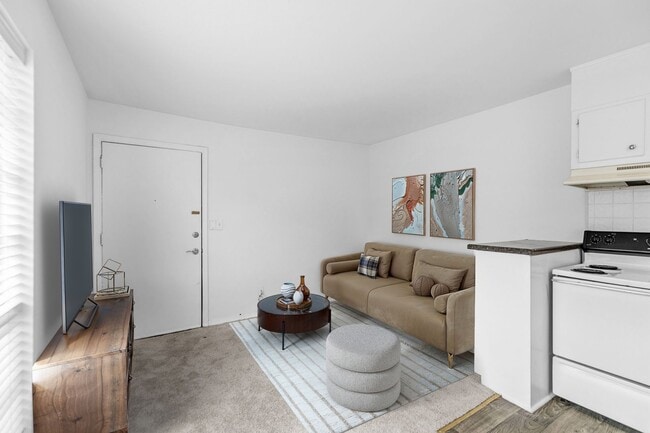 Interior Photo - Cliff Place