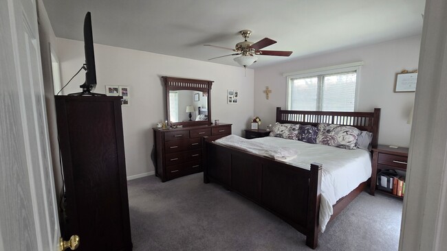 Foto del edificio - W162N11659 Park Ave