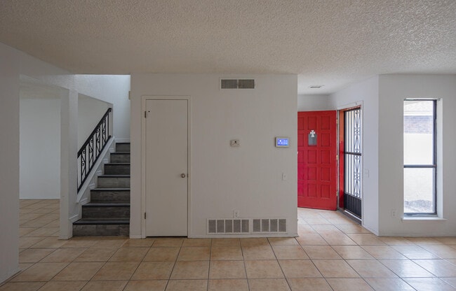 Building Photo - 1703 Calle Paz Pl