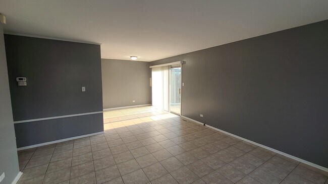 Building Photo - 1686 Islandview Ct