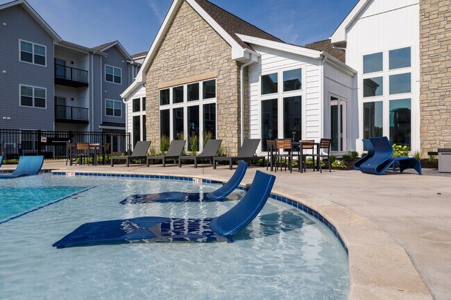 The Edison at Blue Springs - Apartments in Blue Springs, MO ...