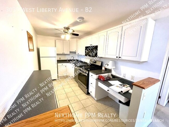 Photo - 3039 W Liberty Ave Apartment
