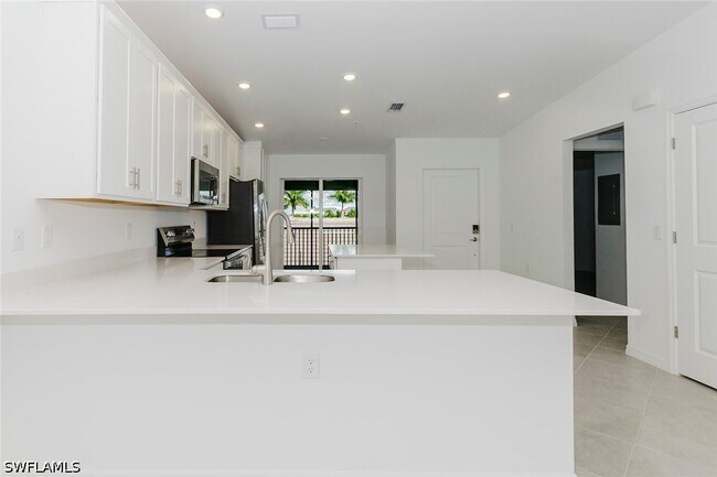 Foto del edificio - 5410 Double Eagle Cir