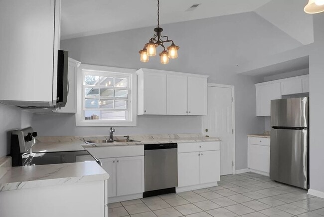 Foto del edificio - Goose Creek Ranch Available Now!