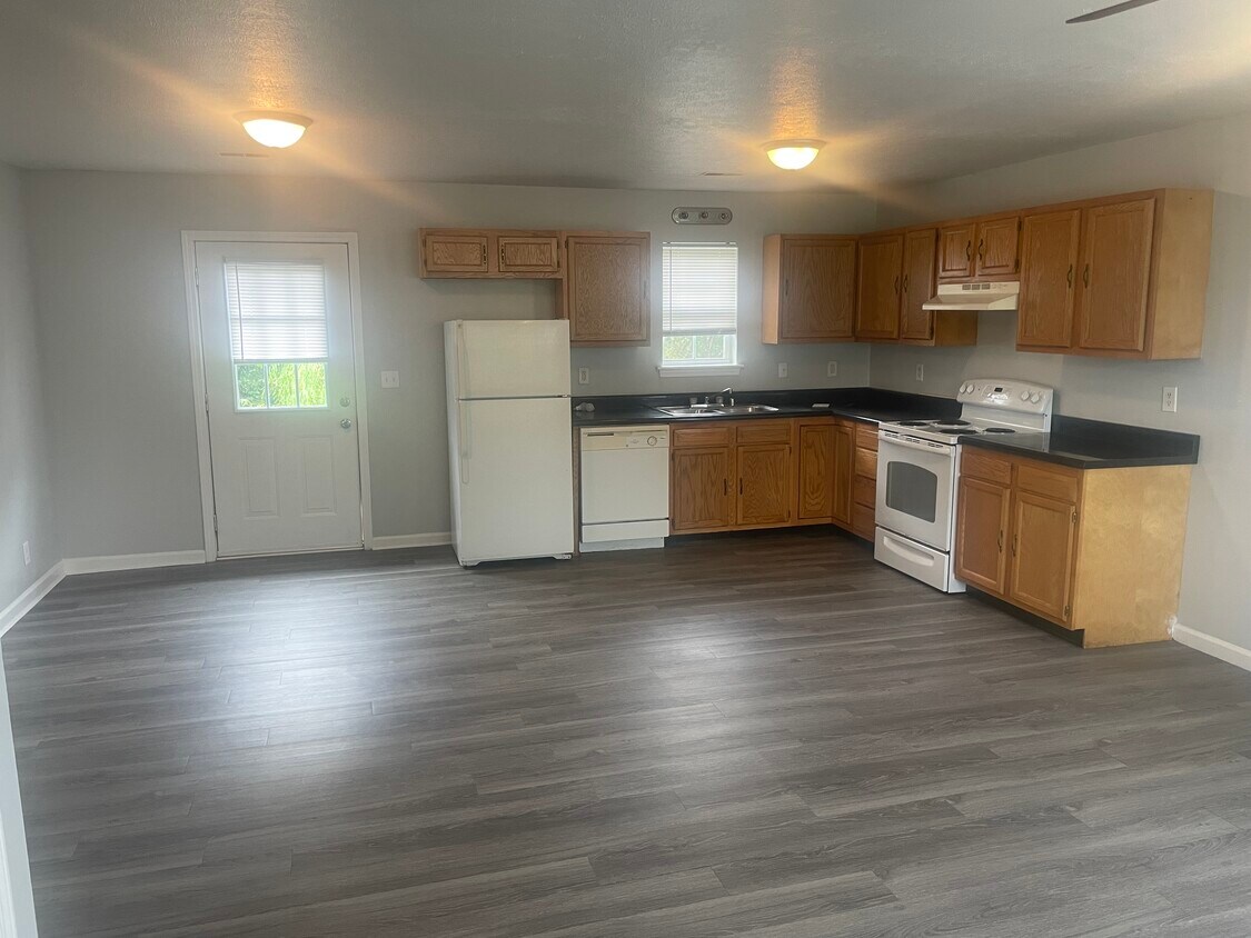 205 Jennie Ln, Elizabethtown, KY 42701 House Rental in Elizabethtown