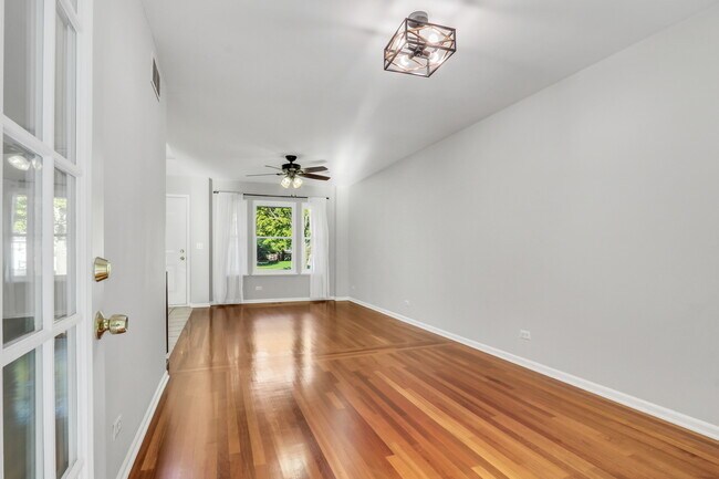 Foto del edificio - 1282 Berkshire Ln