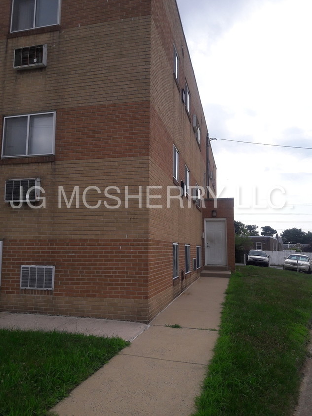 Foto principal - ONE BEDROOM- Complex in Castor Gardens