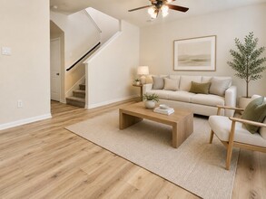 Building Photo - 17035 Amarose Dr