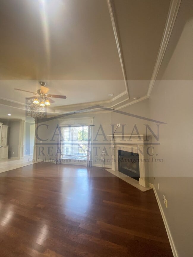 Building Photo - Millers Crossing 4 Bedroom