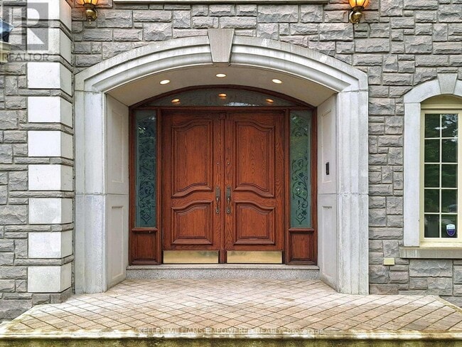 Building Photo - 25 Quail Run Blvd