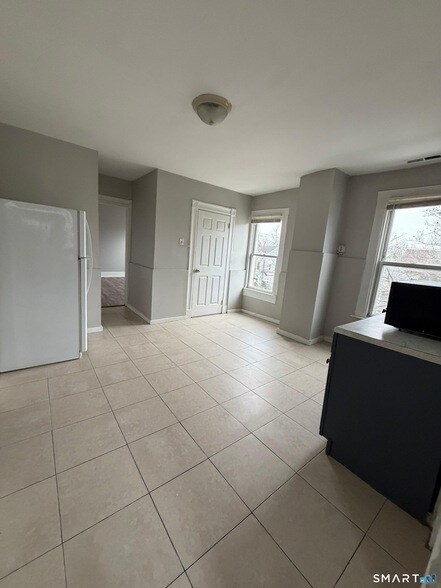 Foto del edificio - 168 Lloyd St