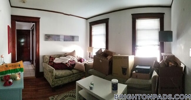 Building Photo - 55 Etna St