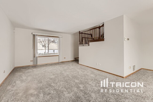 Foto del edificio - 6701 Foxtree Ave