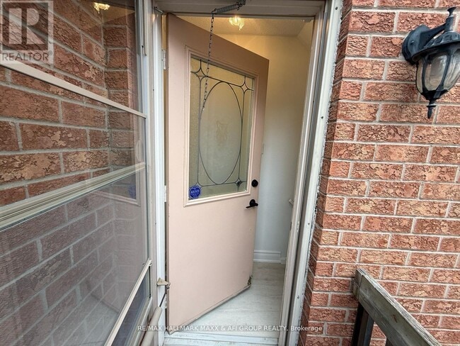 Building Photo - 34 Cypress Ct