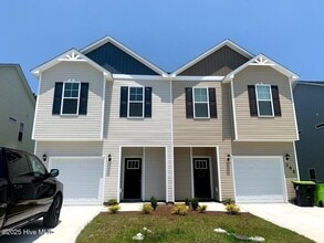 Building Photo - 393 Frisco Wy