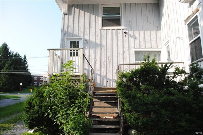 Building Photo - 145 W Genesee St