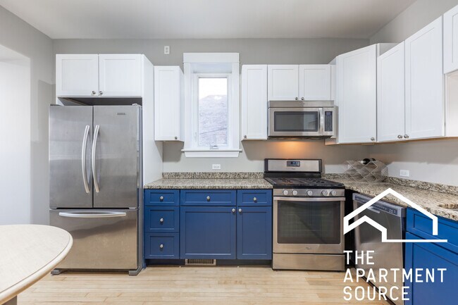 Foto del edificio - 2320 W Armitage Ave