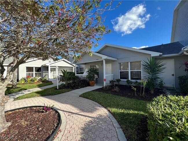 Foto del edificio - 14463 Cypress Trace Ct