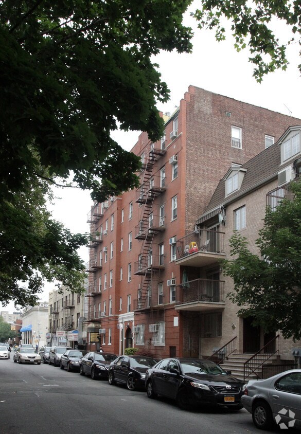 Foto del edificio - 1315 48th St