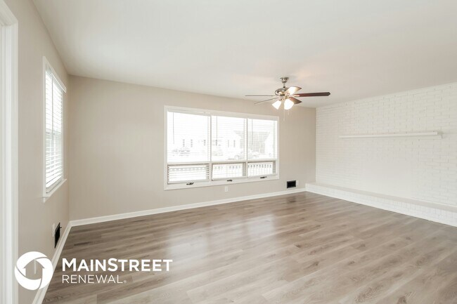 Foto del edificio - 2419 Winfield St