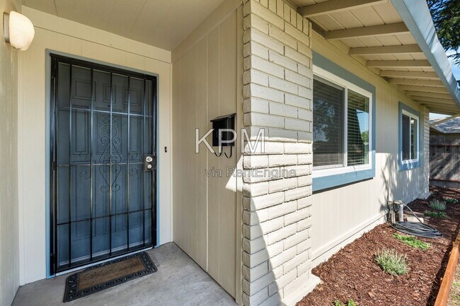 Foto del edificio - 1735 Kingwood Ave