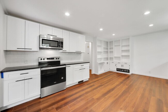 Photo - 3407 Batavia St Townhome