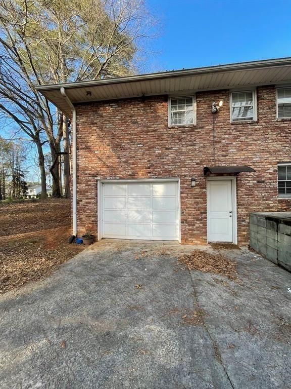 Foto del edificio - 2106 Pawnee Dr SE