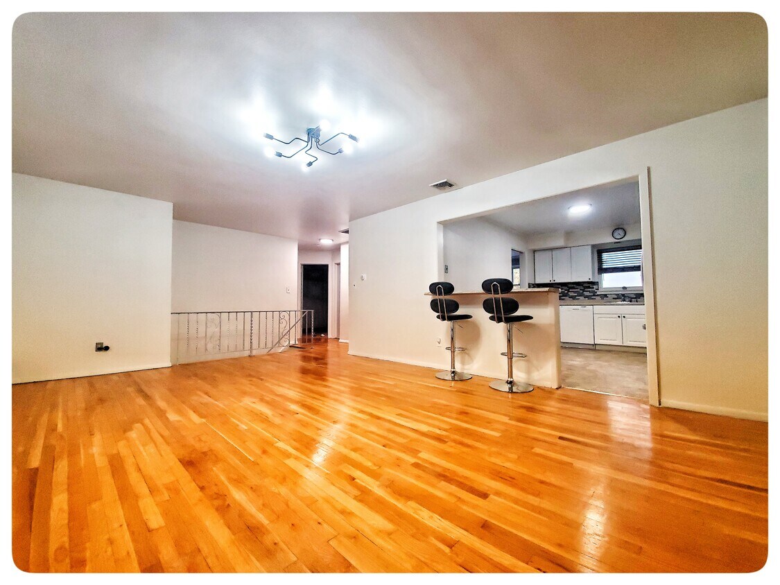 389 Dwight Pl Unit 2, Ridgefield, NJ 07657 Apartments in Ridgefield, NJ