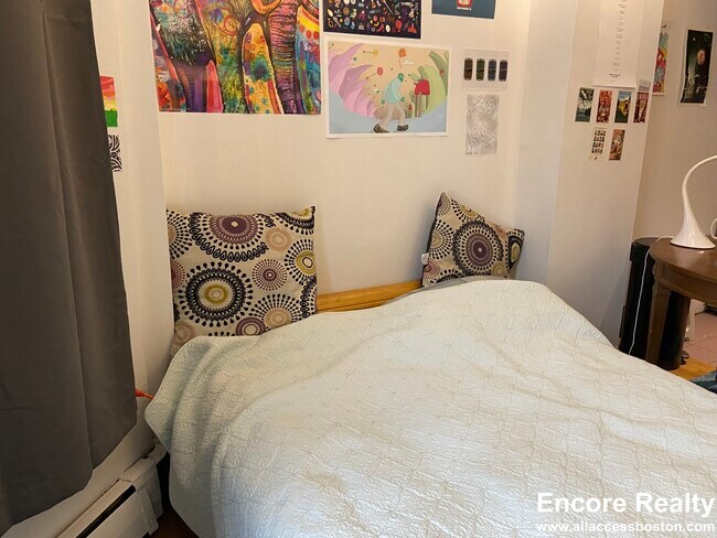 Building Photo - 61 S Huntington Ave