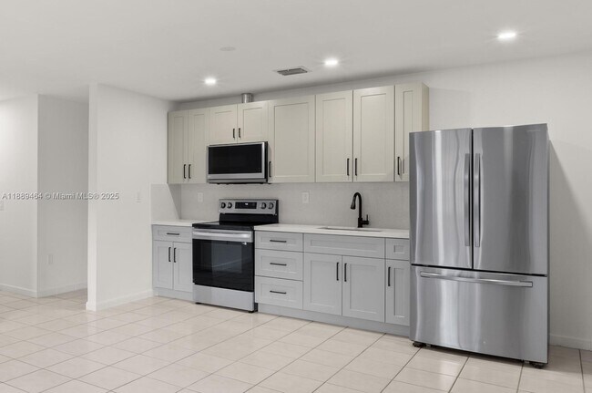 Foto del edificio - 1846 NW 5th St